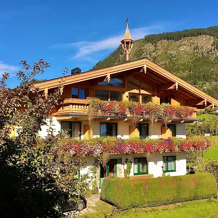 Pointschneiderhof * Maishofen